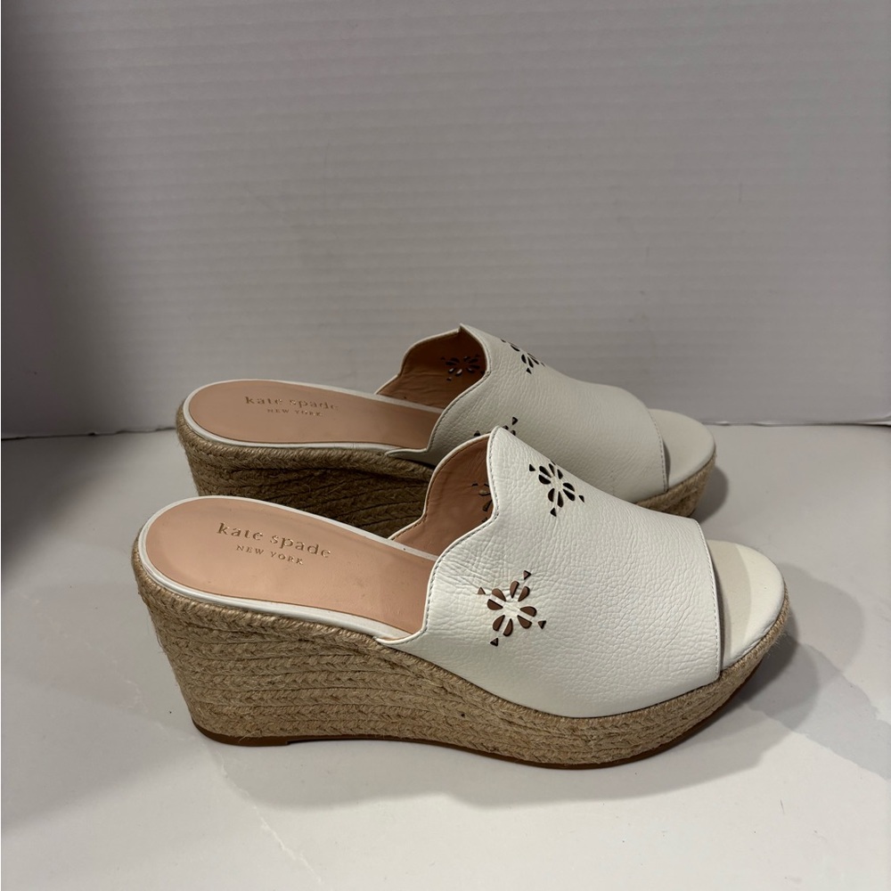 Kate Spade New York Tenley Espadrille Wedge Sandals Laser Cut White Size 8.5 - Picture 4 of 8